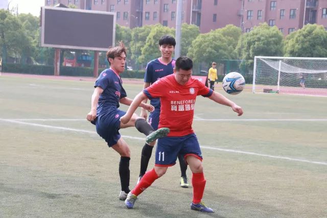 主场告负警号：中国男篮篮板与外线双失守